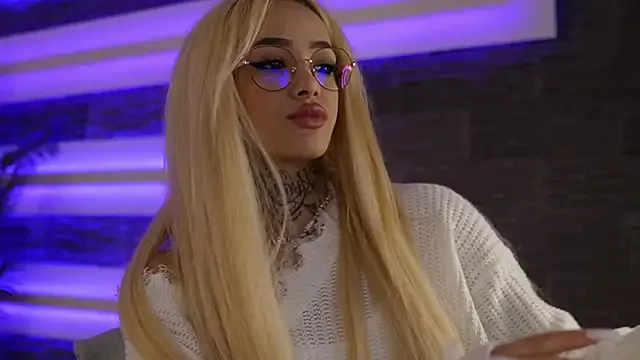 blondie_muller on StripChat