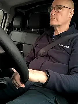 bogland33 on StripChat