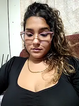 BrendaGirs on StripChat