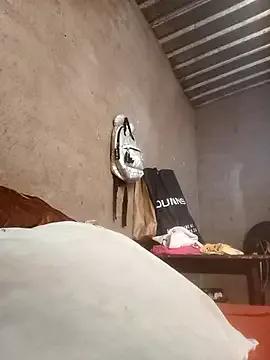 Freechat Bretbooty23 on StripChat