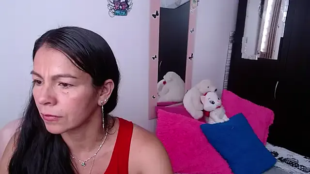 Freechat camilavargas_ on StripChat