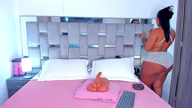 Cammiila model from sc