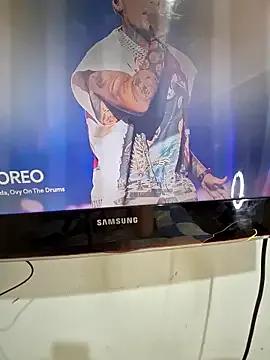 StripChat candyy_white is Freechat candyy_white — Show my ass in thong,moveitslow