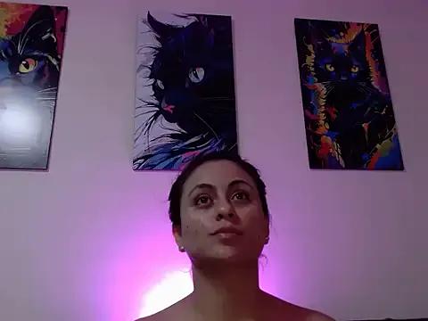 Freechat Caroline_Jons on StripChat