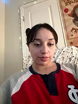 CharmingMaddie on StripChat