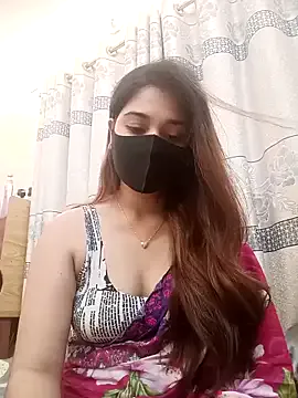 CloudyMist on StripChat