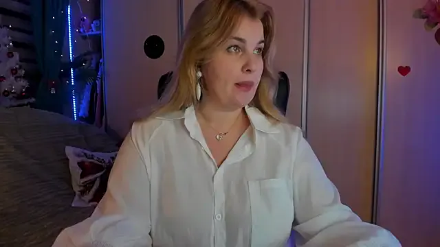 Freechat CoraSwon on StripChat