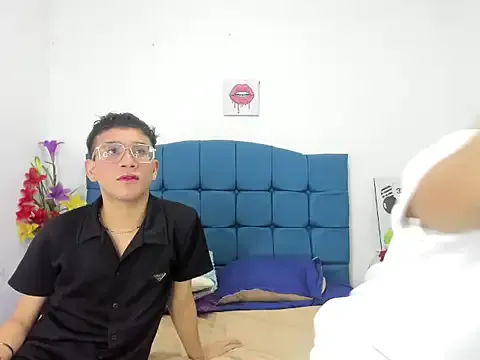 CoupleFire_ — Freechat on StripChat