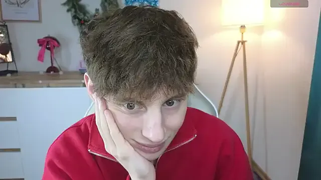 Freechat crisp1n on StripChat