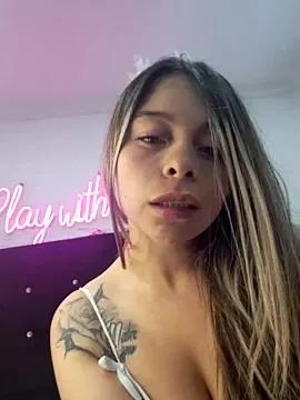 Freechat CristalGmez on StripChat