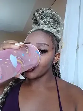 Freechat Cristy_Lin on StripChat