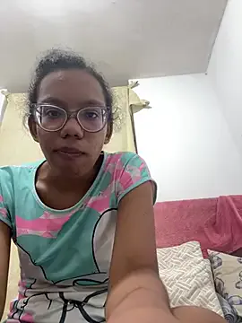 Curly_lily — MASTURBATE ANAL POSE CUCHARA