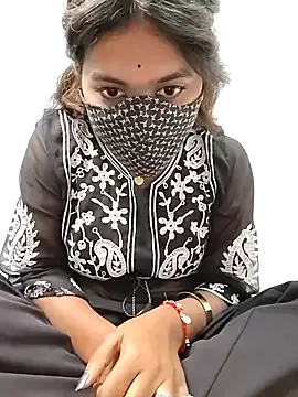 Cut_madhuri on StripChat