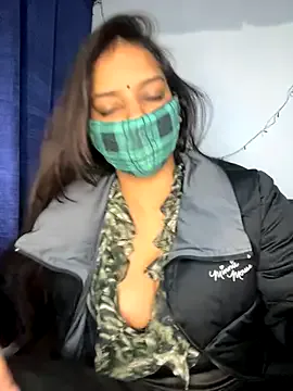 Cute_Marina on StripChat