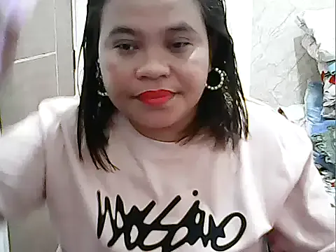 Freechat cutechubbybbwhotpinay on StripChat