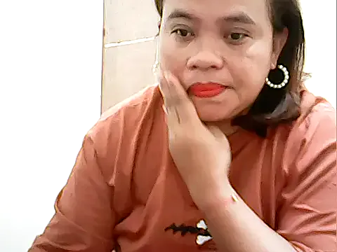 Freechat cutechubbybbwhotpinay on StripChat