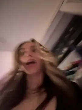 DallasAria on StripChat