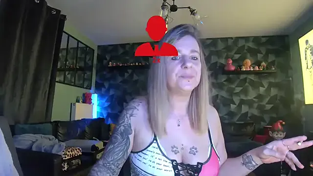 Delichieuse5 on StripChat