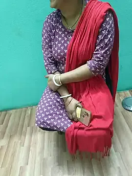 desi_boudi87 on StripChat