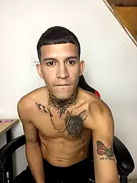 Freechat dilan_abraham12 on StripChat