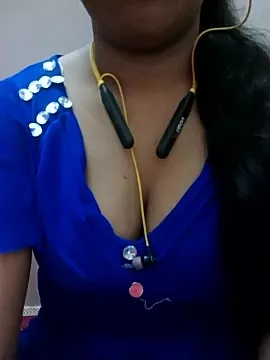 Disha_33 on StripChat