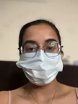 DominantDesiree on StripChat