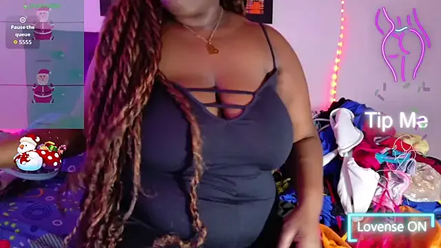 Freechat ebony_NeighborMoans on StripChat