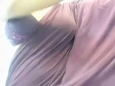 Eira_naaz on StripChat