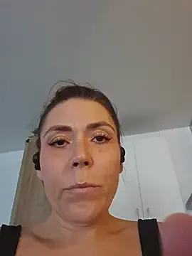 Freechat Ellie-L-Elizabeth on StripChat