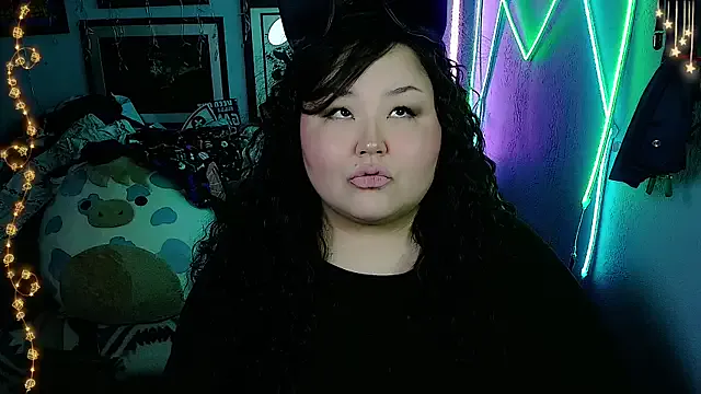 EmGreens on StripChat