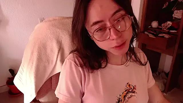 emily_pearl_ — nasty and wet deep throat