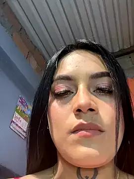 Freechat Emily_sharlot on StripChat