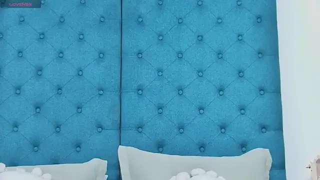 Freechat EmilyColle_ on StripChat