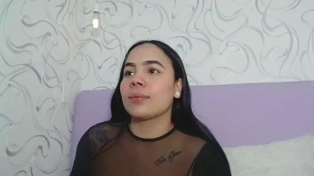 EmilyQueen3x — Dance + flash tits