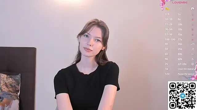 Erosyne on StripChat