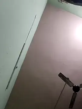 Eshwari_Chopra on StripChat