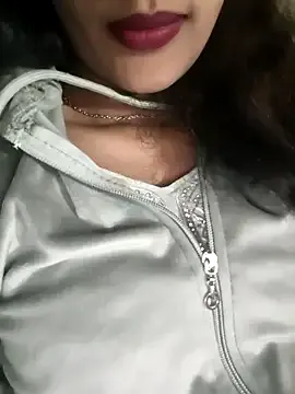 Eshwari_Chopra on StripChat