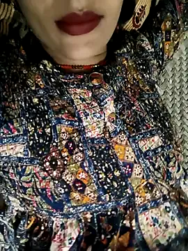 Eshwari_Chopra on StripChat