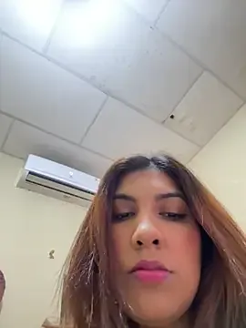 Eva-love12 on StripChat