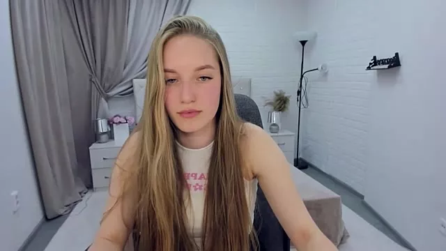 EvaMaddison on StripChat