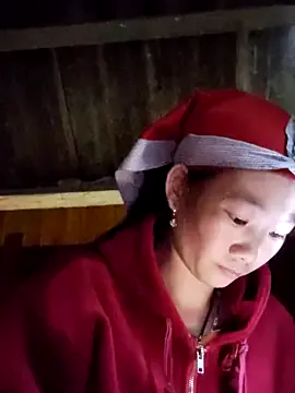 Freechat gio-thu on StripChat