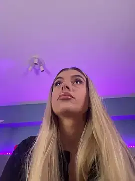 HaileyMadow on StripChat