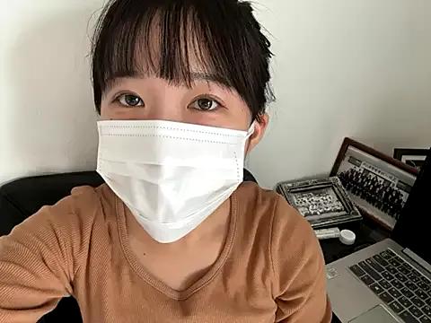 Group hikiwarinatto_xoxo on StripChat