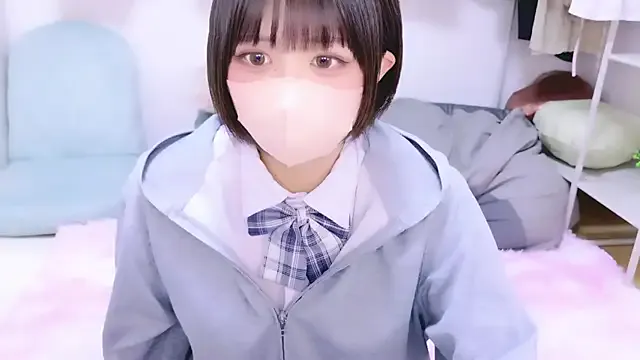 Group Hinata_Sun on StripChat