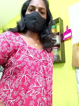 Honey_rosetamil on StripChat