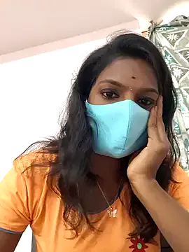 Honey_rosetamil on StripChat