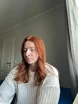 HoneyBunny18 — Boobs Play 