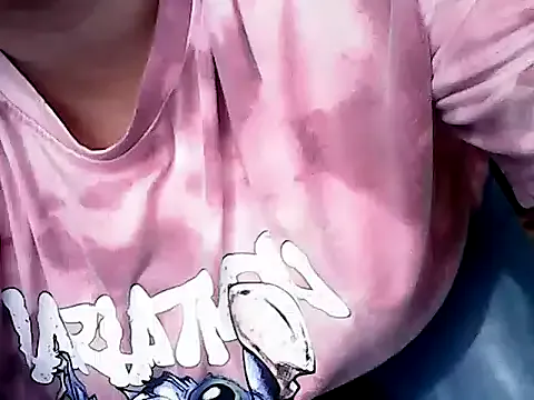 HornyPussie69 on StripChat