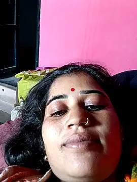 Group Hot_kamla on StripChat