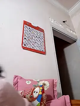 Hotestlove on StripChat